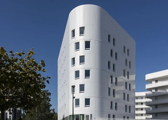 Aparthotel Citadines Confluent Nantes